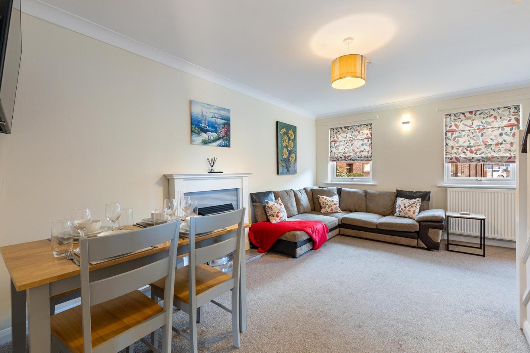 Pass The Keys Central Townhouse With Free Parking Γιορκ Εξωτερικό φωτογραφία